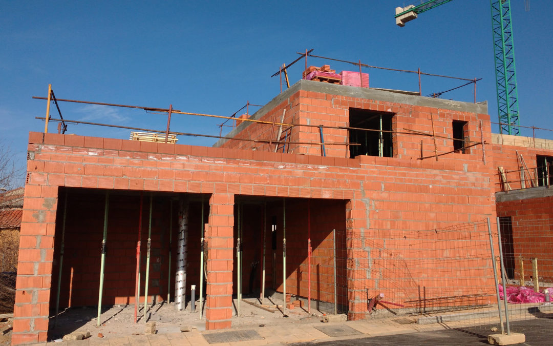 Avance obras 2ªfase Chalets Residencial Luxor